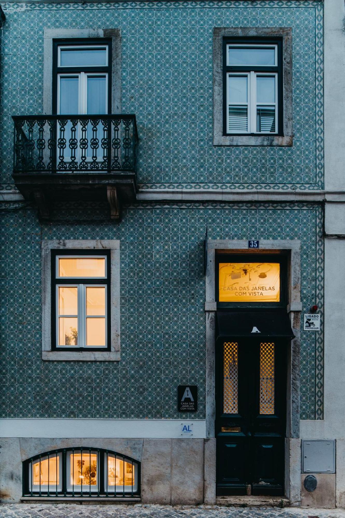 Casa Das Janelas Com Vista Lisbon Exterior photo